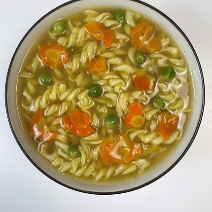 ReadyWise Emergency Food Favorite - Chicken Noodle Soup (5 x 4 Serving Pouches)