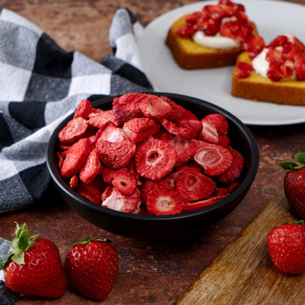 ReadyWise Freeze-Dried Sliced Strawberries - 18 Serving #10 Can